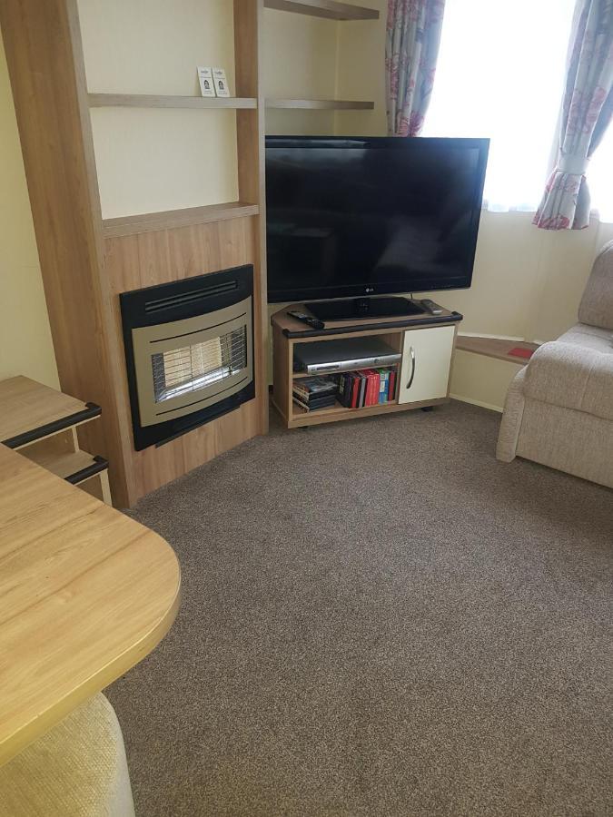 Villa 6 Berth On John Fowlers Berrow Esterno foto
